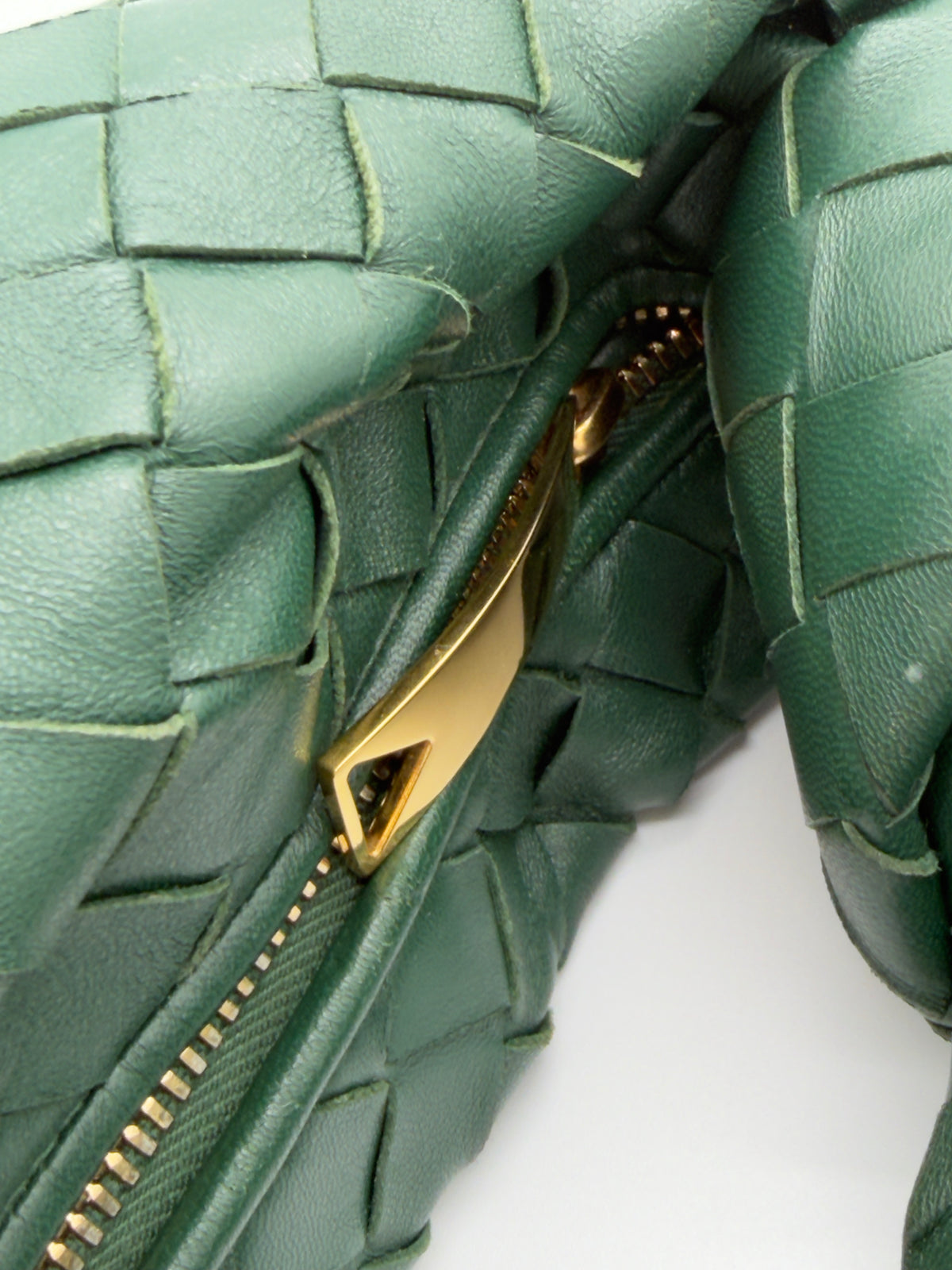 Bottega Veneta Jodie Mini in Green