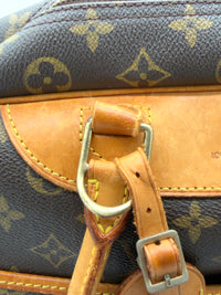 Louis Vuitton Deauville Monogram Canvas