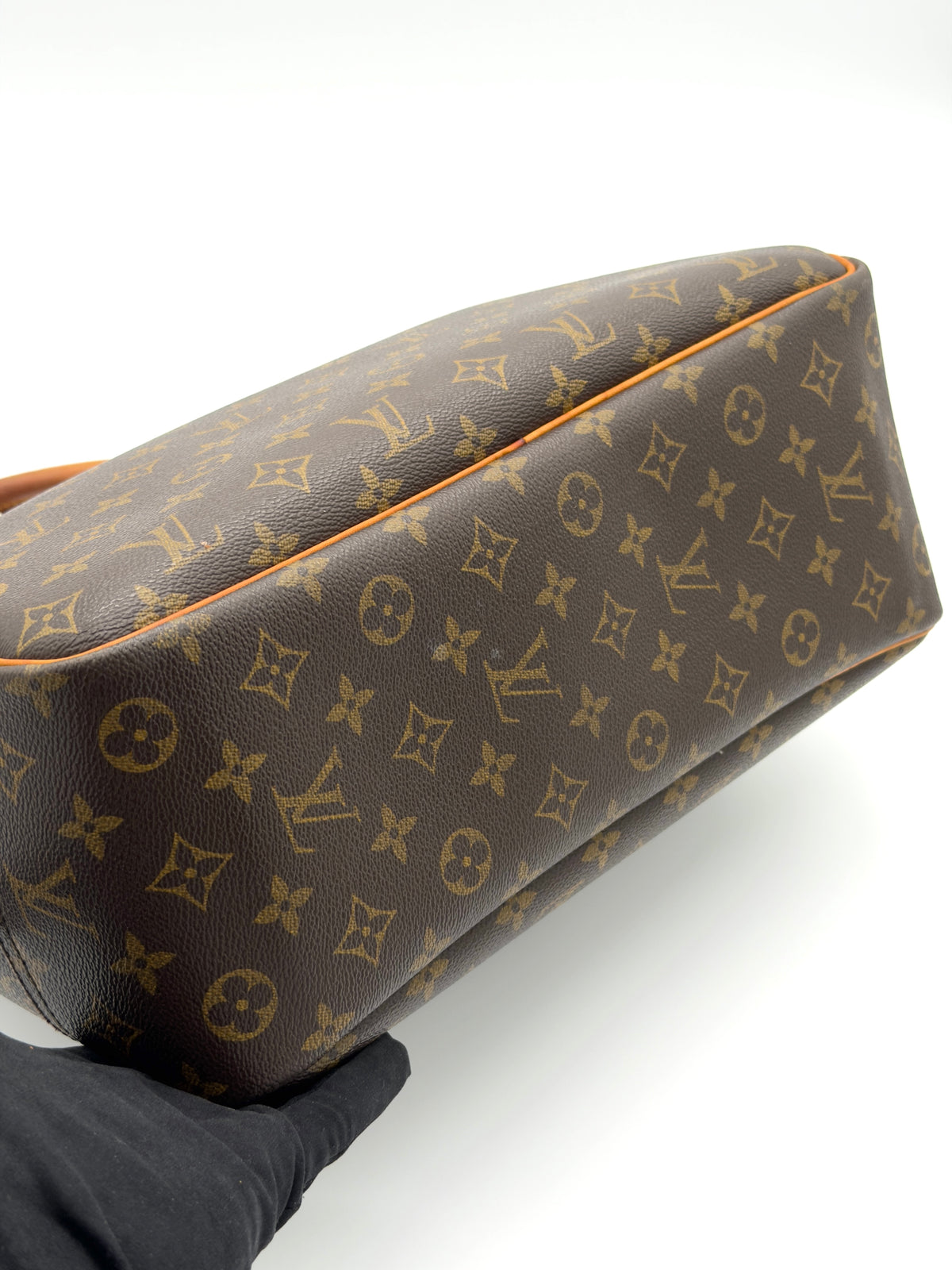 Louis Vuitton Deauville Monogram Canvas